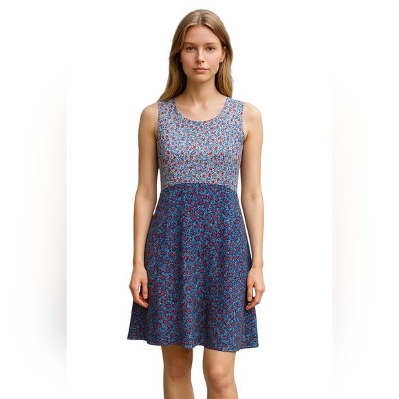 Tommy Hilfiger Dresses & Skirts - Tommy Hilfiger Blue Floral Sleeveless Fit & Flare Dress Women's Size Large NWT